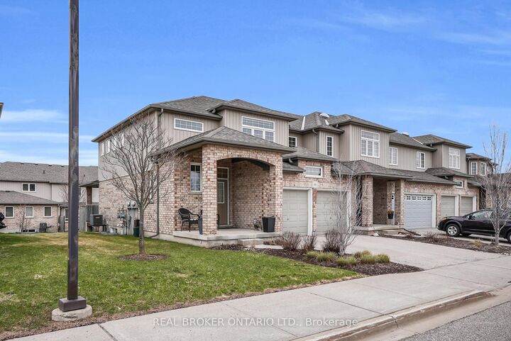 Property Photo:  31 Townsend Drive 66  ON N0B 1M0 