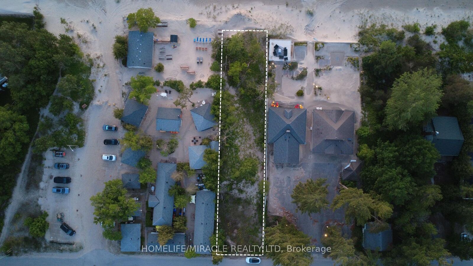 Property Photo:  316 Shore Lane  ON L9Z 1Z5 