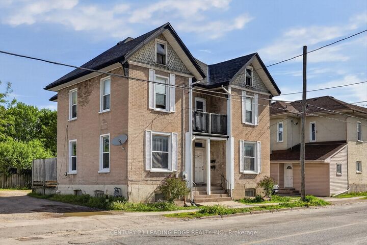 Property Photo:  292-294 Townsend Street  ON K9J 2K7 