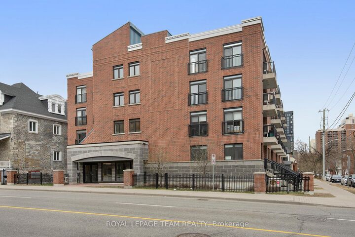 Property Photo: 456 King Edward Avenue 404 ON K1N 7M9