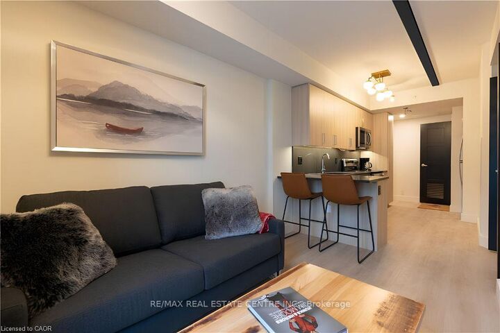 Property Photo: 145 Columbia Street W 611 ON N2L 0K7