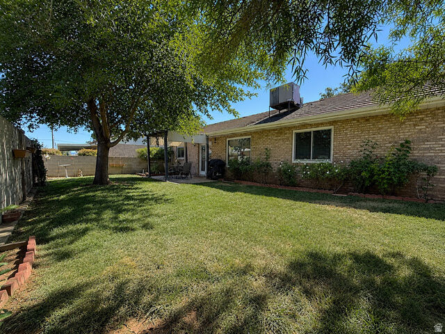 Property Photo:  1055 E 900 S 29  UT 84790 