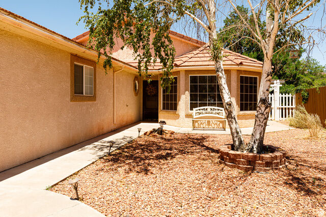 Property Photo:  65 E Red Shadow Cir  UT 84741 