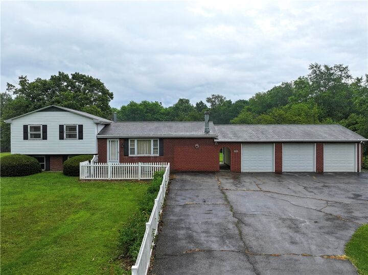 Property Photo: 492 Smiths Ferry Rd PA 15059