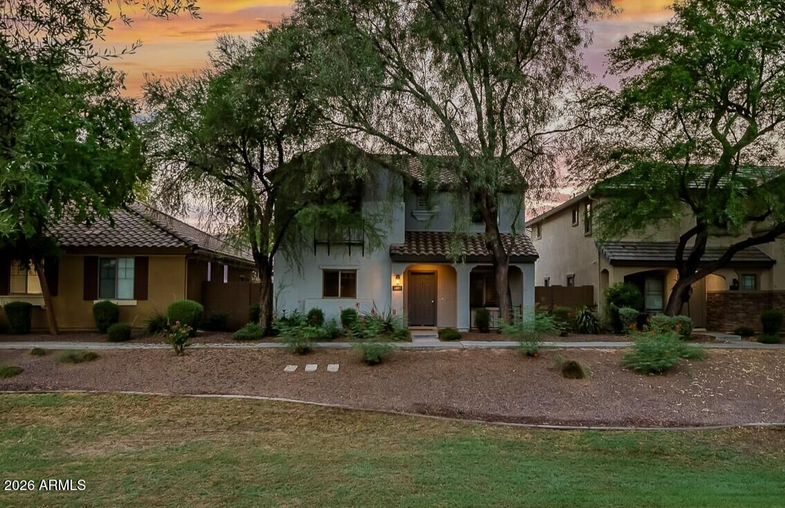 Property Photo:  2477 E Vermont Drive  AZ 85295 