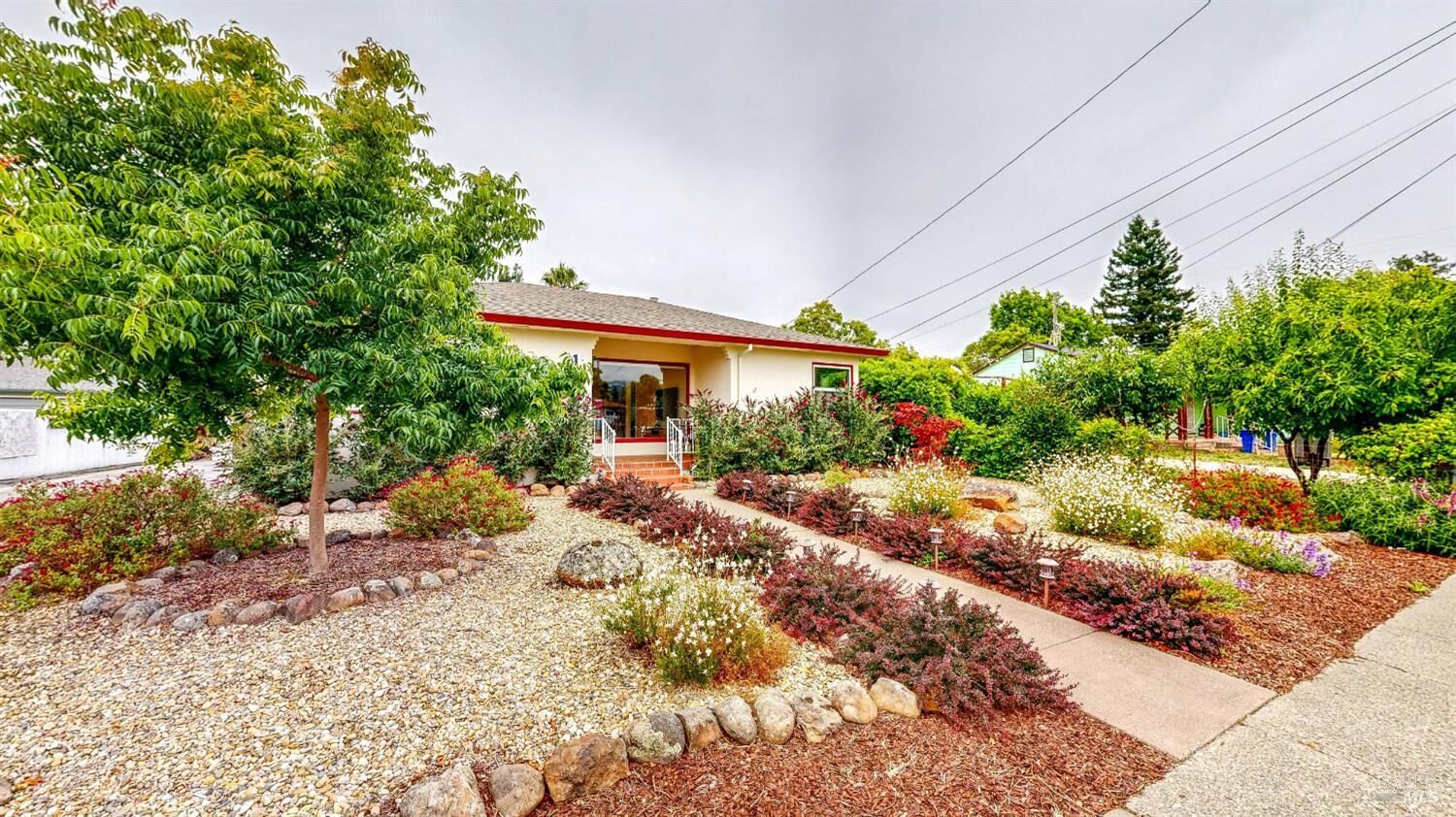 Property Photo:  1065 Stevenson Street  CA 95404 