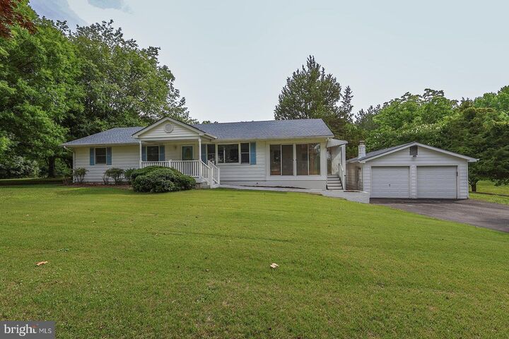 Property Photo:  48146 Mallard View  MD 20684 