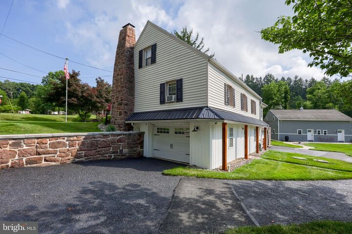 Property Photo:  5390 Nursery Road  PA 17315 