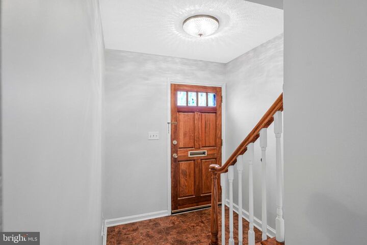 Property Photo:  8330 Darlington Street 467  VA 22152 
