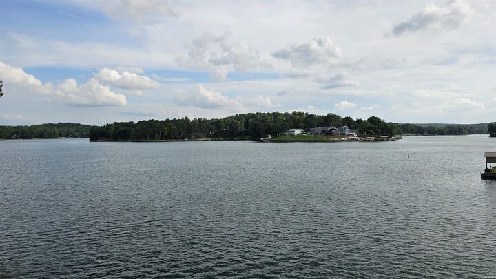Property Photo: 56 N Lakeshore Drive AR 72529