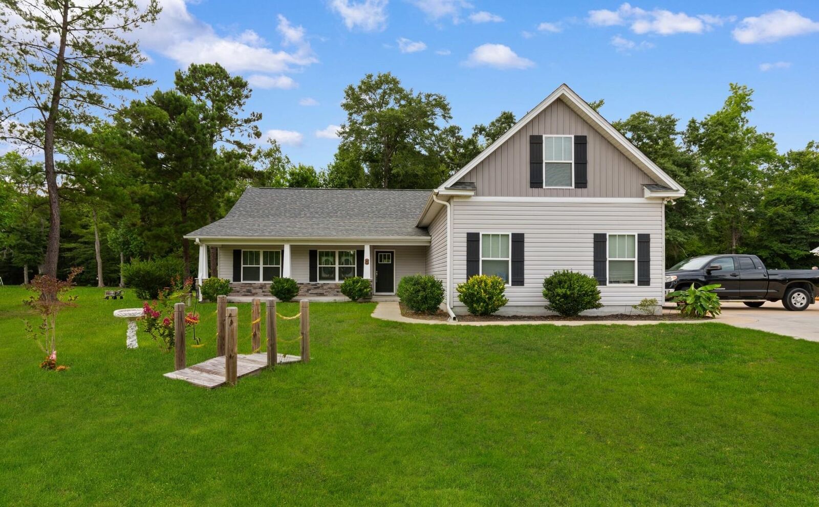 Property Photo: 1369 Highway 915 SC 29569