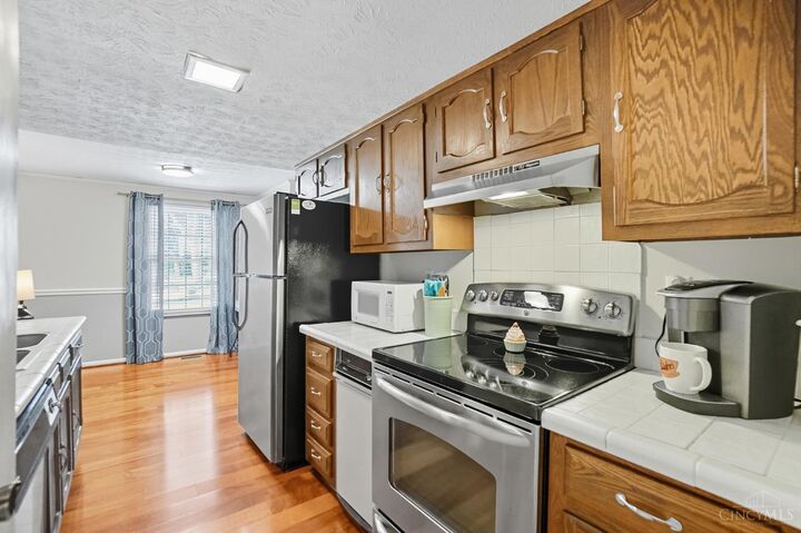 Property Photo:  7373 Woodcroft Drive  OH 45230 