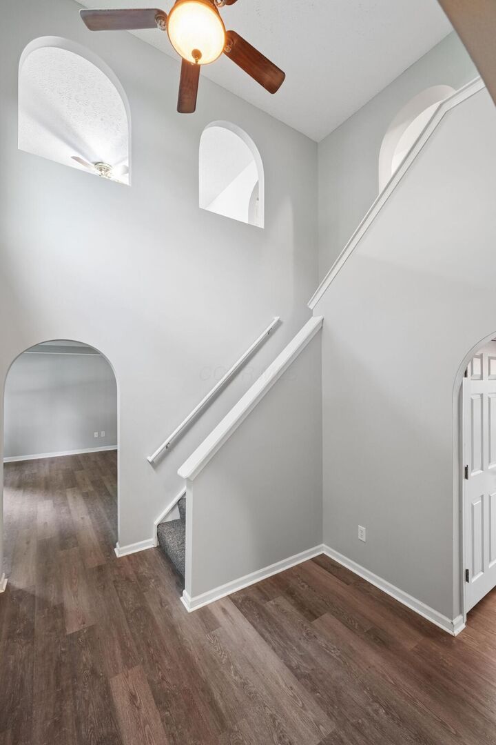 Property Photo: 124 Long Hollow Drive OH 43062
