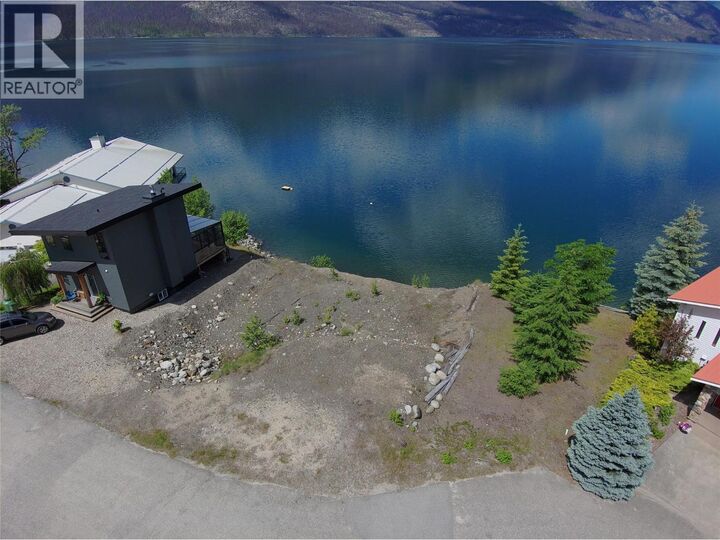 Property Photo:  813 Silver Cove Drive  BC V0G 1S0 