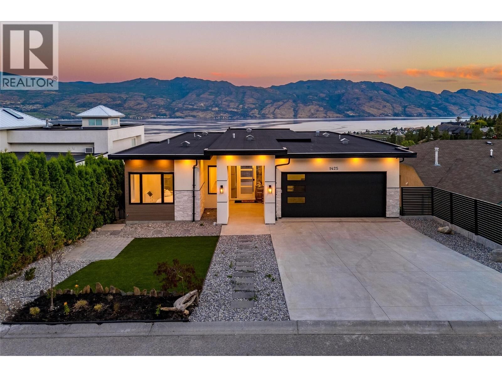 Property Photo: 1425 Menu Road BC V4T 2R9