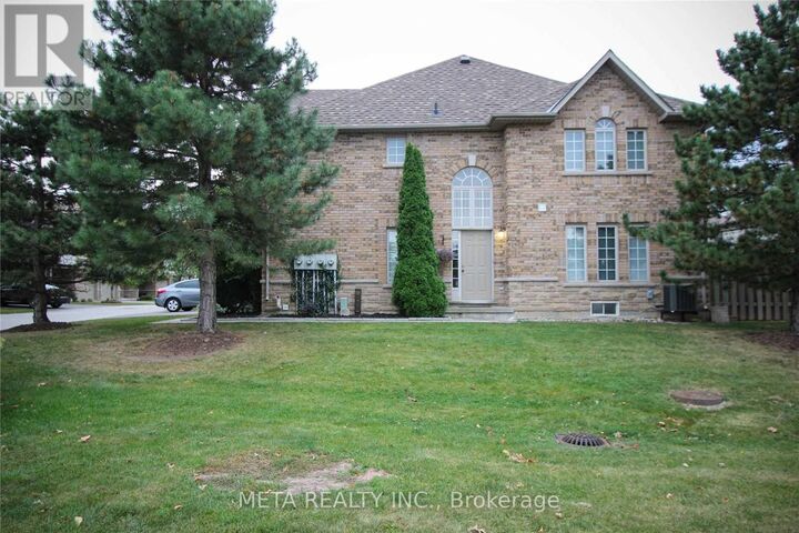 Property Photo:  1276 Silvan Forest Drive 35  ON L7M 4V9 
