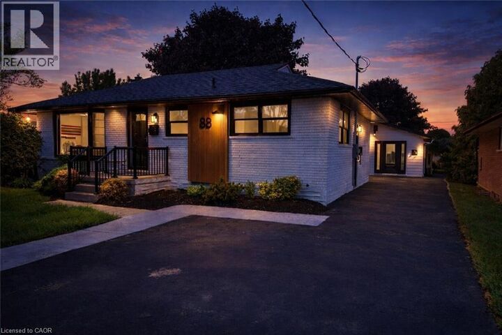 88 Woodhaven Road — photo 1