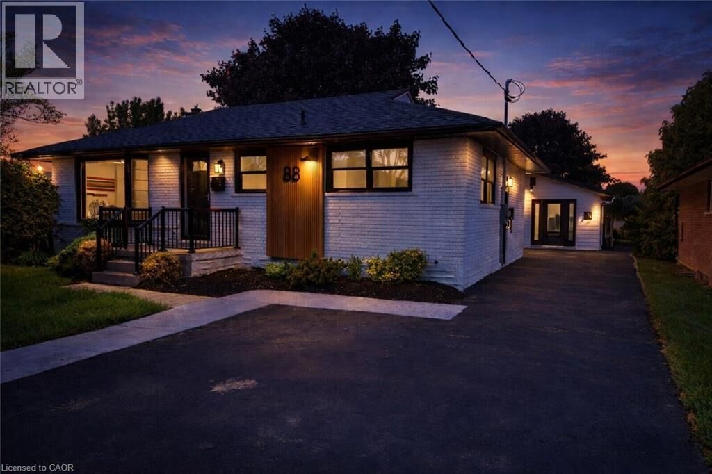 Property Photo: 88 Woodhaven Road ON N2C 1V1