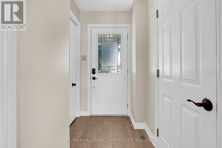 Property Photo:  162 Ritchie Crescent  ON L0L 1P0 