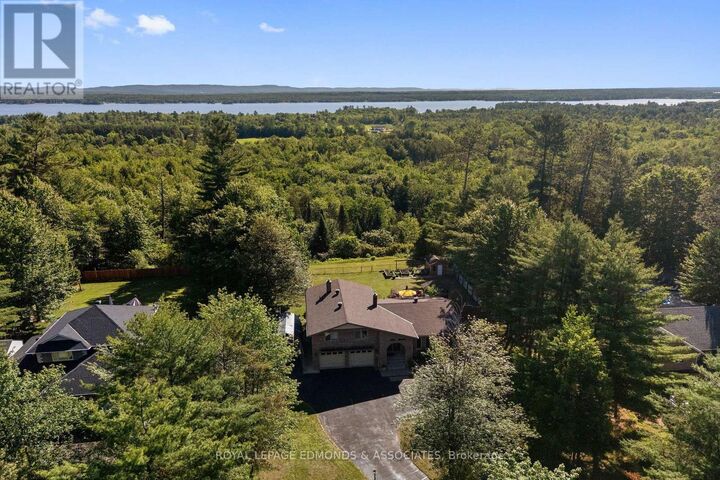 Property Photo: 37 Selley Street ON K8H 3G9