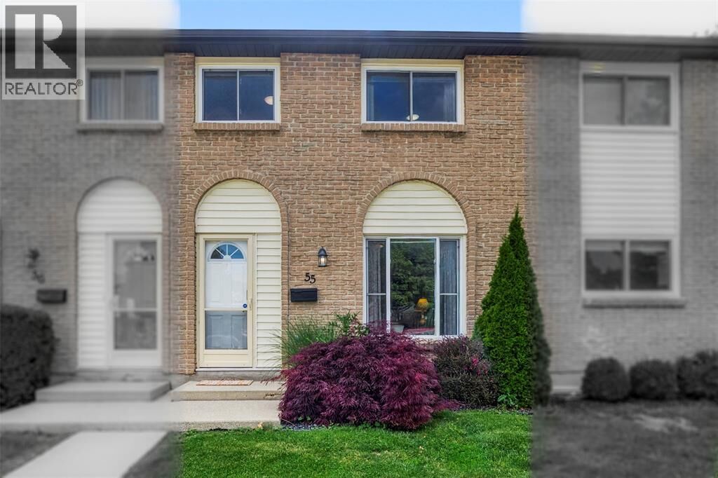 Property Photo: 215 Trudeau Drive 55 ON N7T 4T5