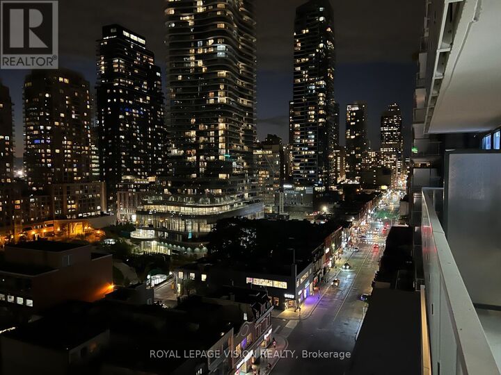 Property Photo:  501 Yonge Street 1001  ON M4Y 1Y4 