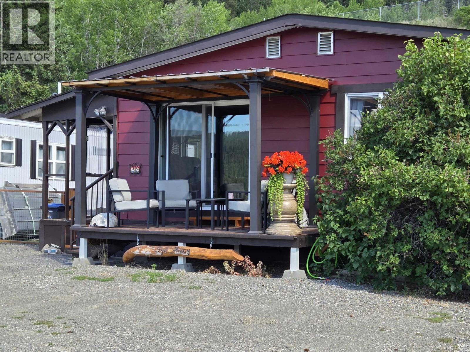 Property Photo: 1700 Broadway 70 BC V2G 2W5