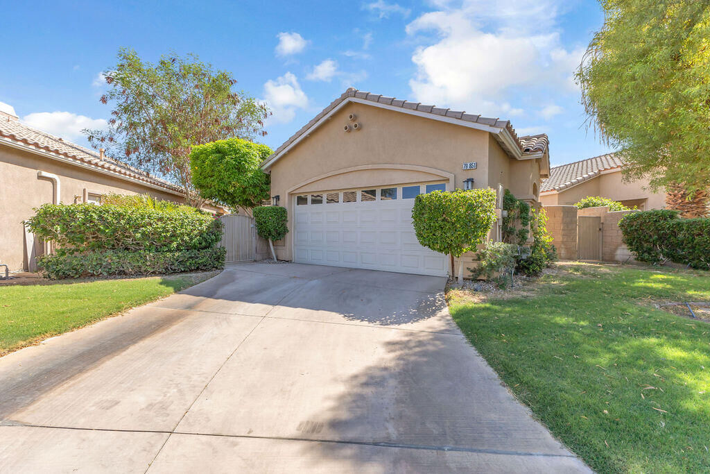 Property Photo:  79851 Carmel Valley Avenue  CA 92201 
