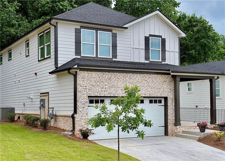 Property Photo: 5140 Abdulla Drive GA 30041