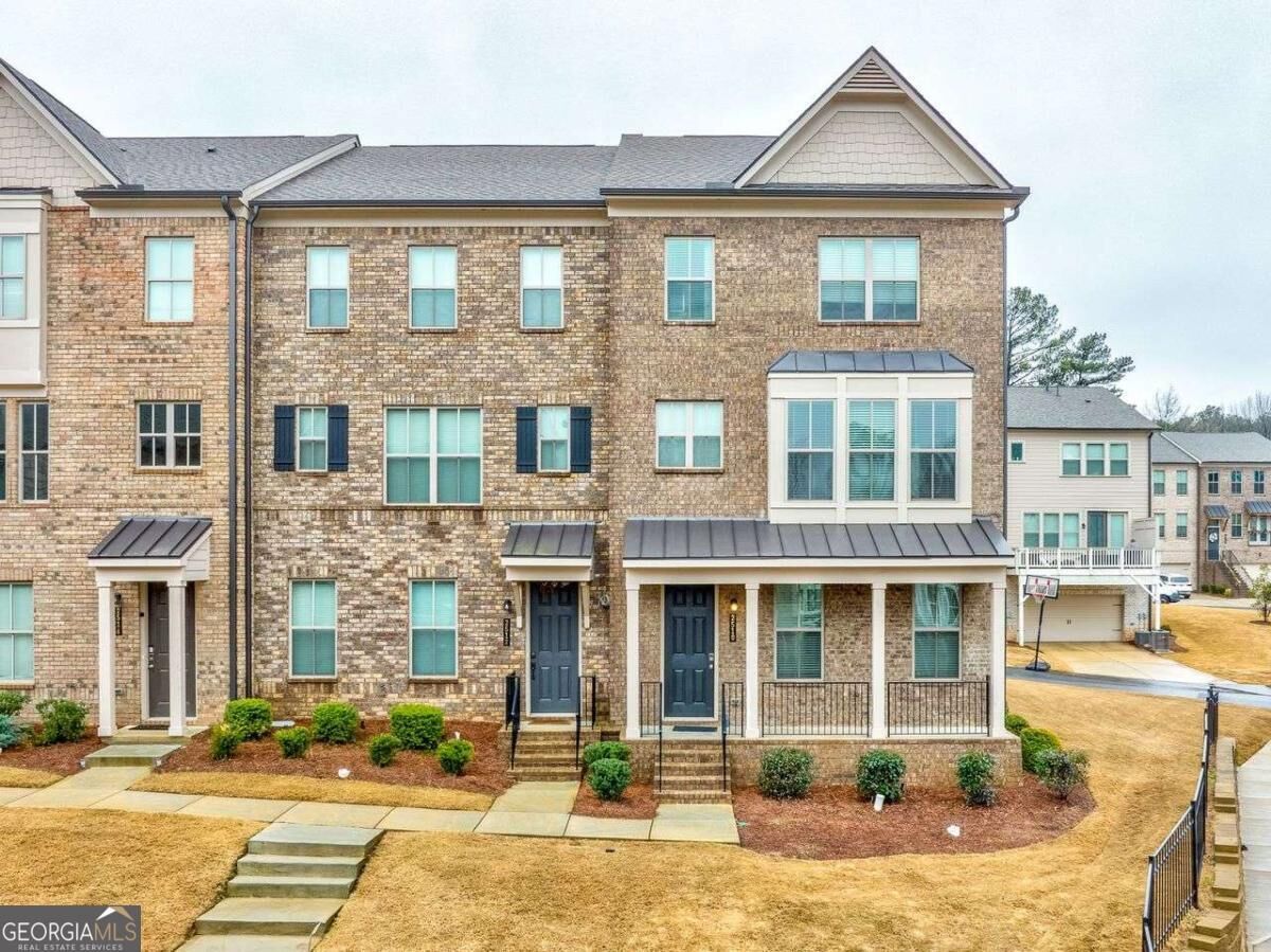 Property Photo:  2510 Great Silver Fi Alley  GA 30360 