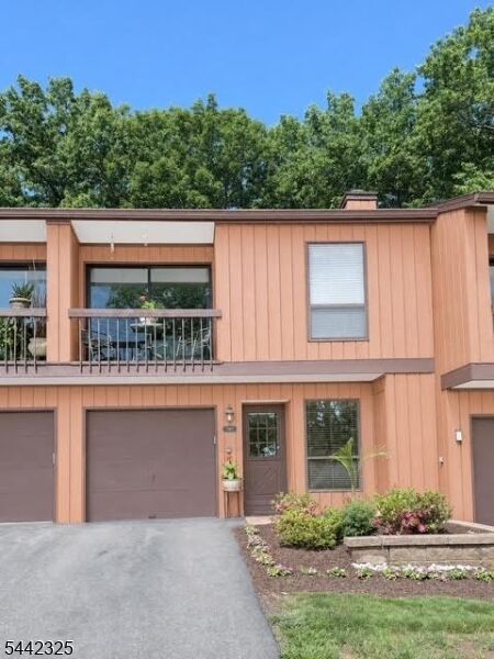 Property Photo:  740 Upperway  NJ 07885 