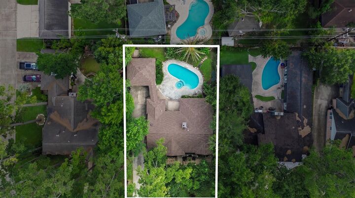 Property Photo: 5826 Pine Arbor Drive TX 77066