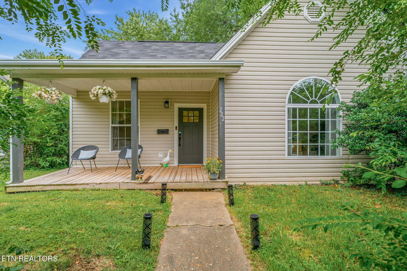 Property Photo:  222 E Oldham Ave  TN 37917 