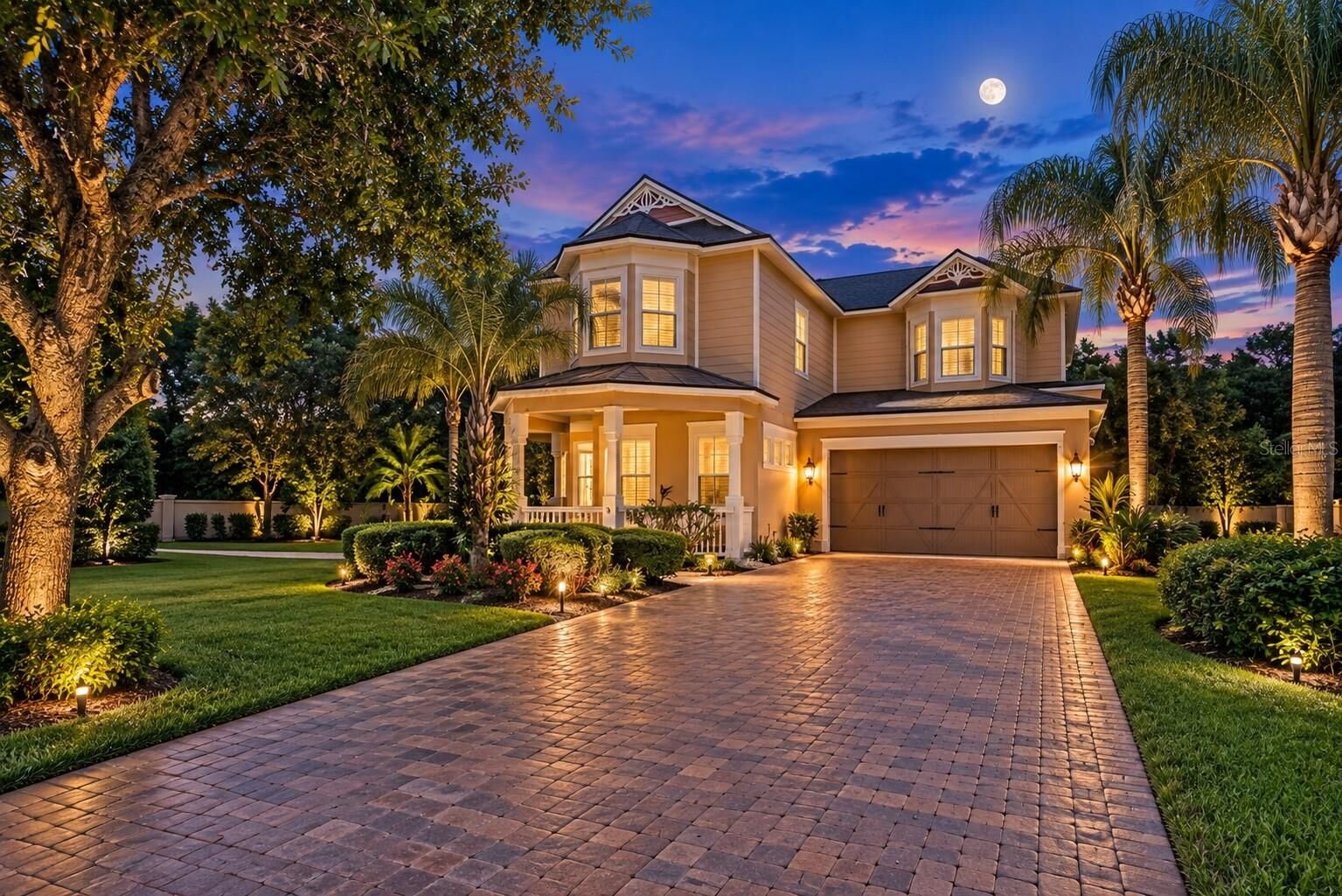 Property Photo: 3600 Simonton Place FL 32746