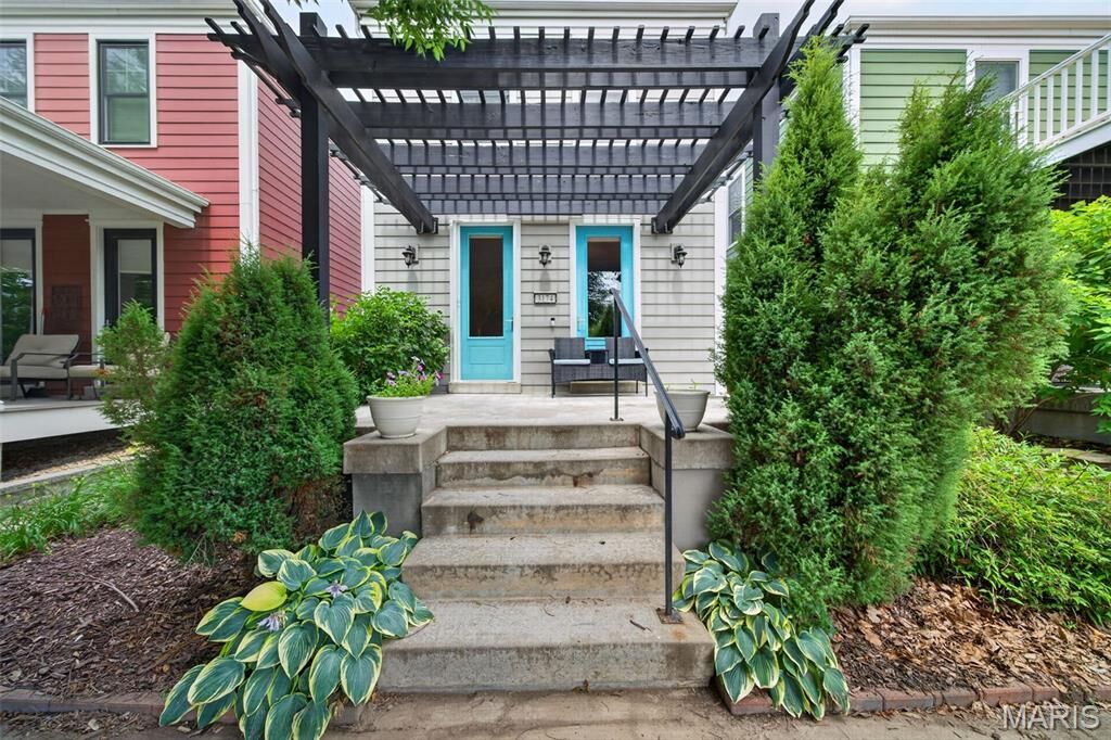 Property Photo:  3174 Canal Street  MO 63301 