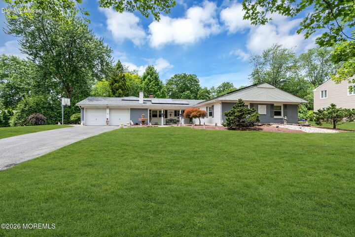 Property Photo:  8 Owens Road  NJ 07746 