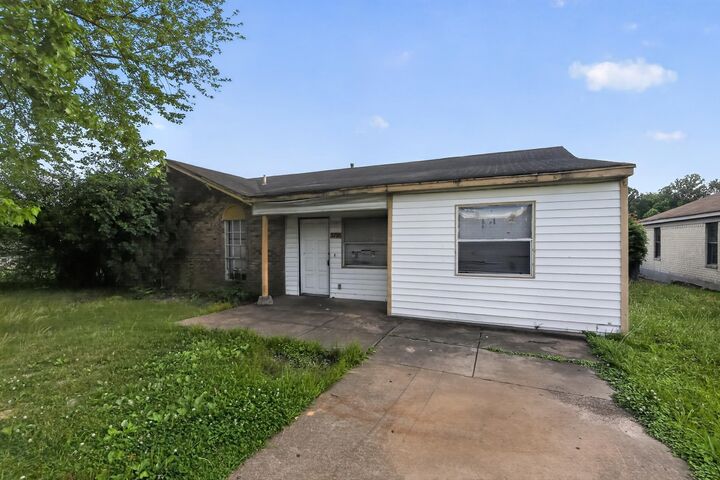Property Photo:  3791 Windermere Dr  TN 38128 