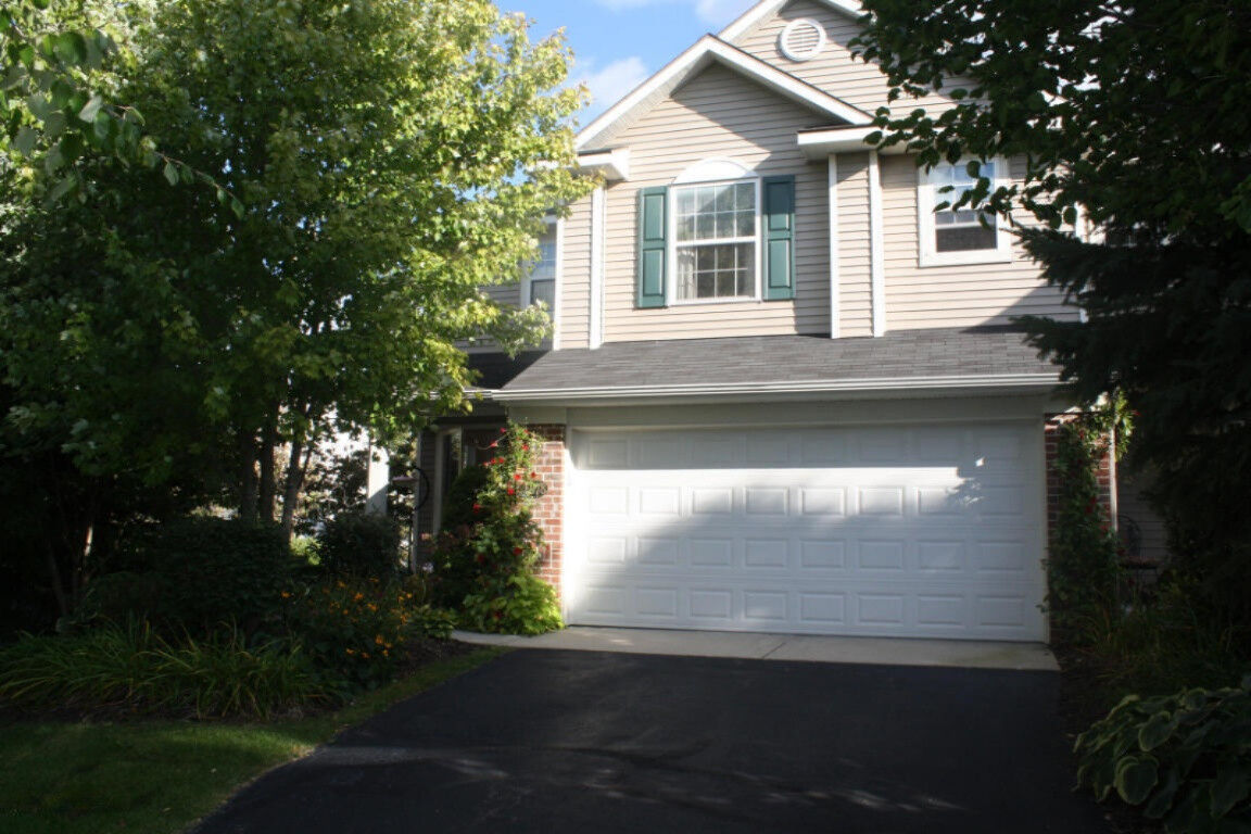 Property Photo:  5978 E Lyn Haven Drive SE  MI 49512 