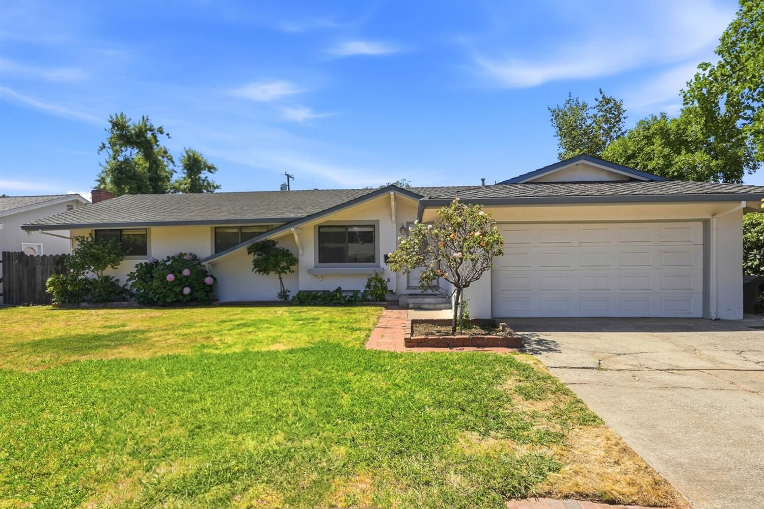 Property Photo:  5406 Canfield Avenue  CA 95608 