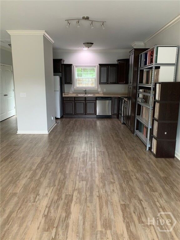 Property Photo:  400 Tibet Avenue 13  GA 31406 