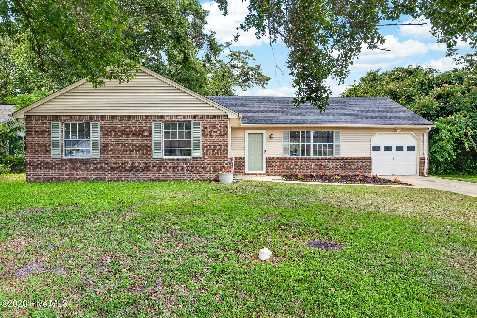 Property Photo:  511 Crissy Drive  NC 28540 