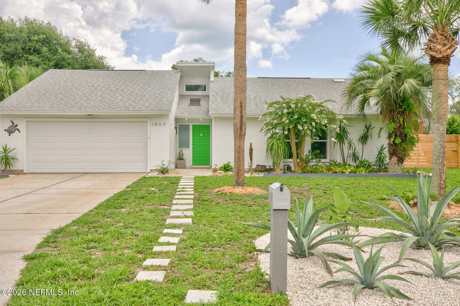 Property Photo:  1869 Sea Oats Drive  FL 32233 