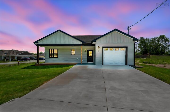 Property Photo:  5 McCully Crescent  NS B0P 1P0 