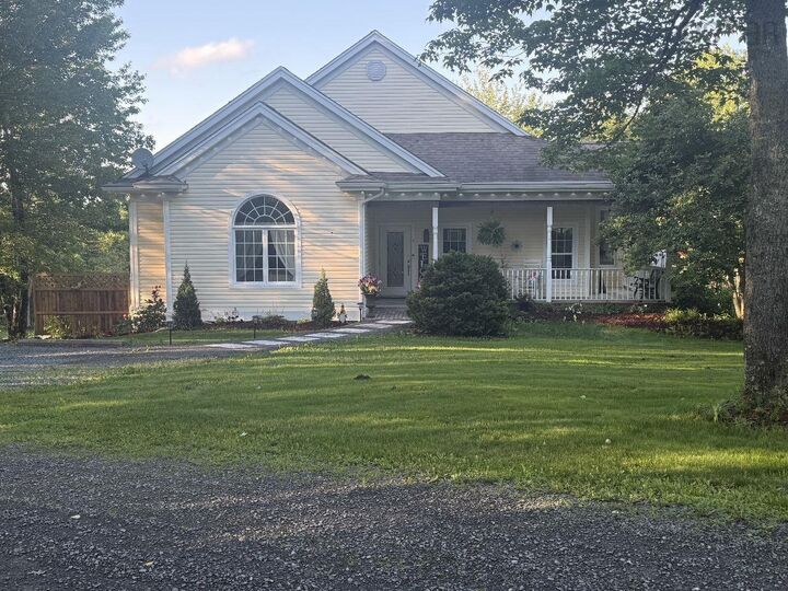 115 Fairway Avenue — photo 1