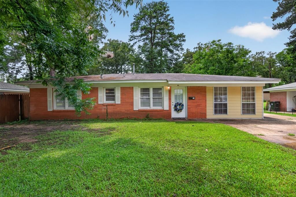 Property Photo: 305 8th Street NE LA 71075