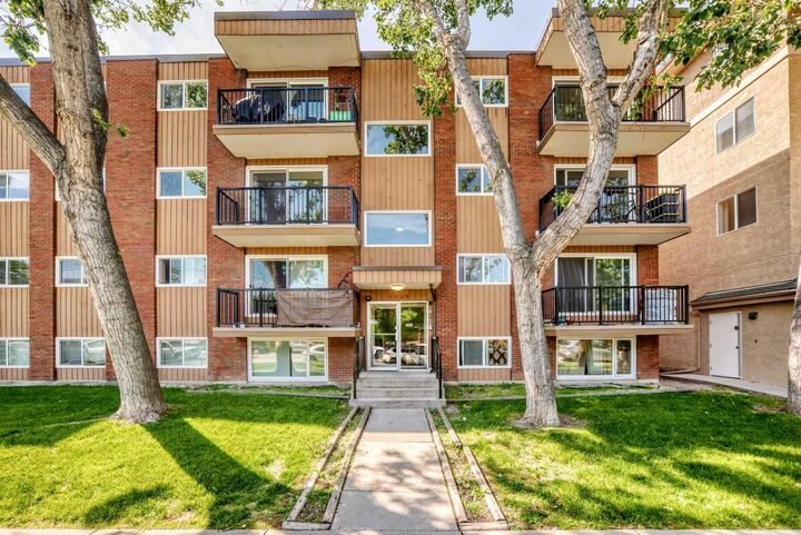 Property Photo:  1829 11 Avenue SW 303  AB T3C 0N2 