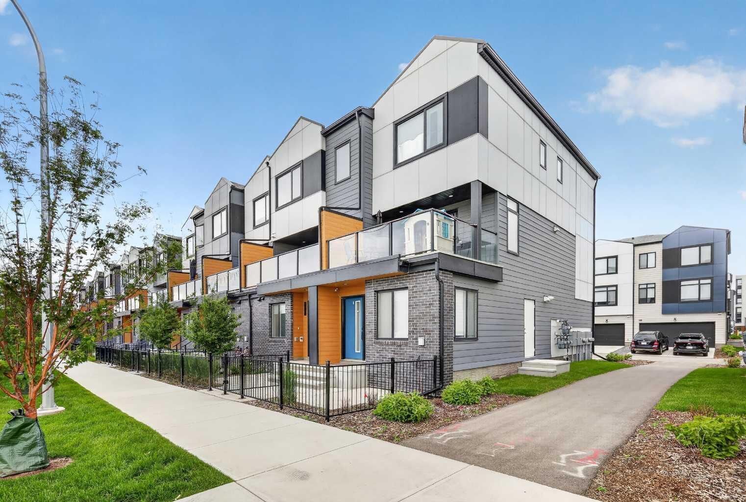 Property Photo: 8554 19 Avenue SE AB T2A 7W8