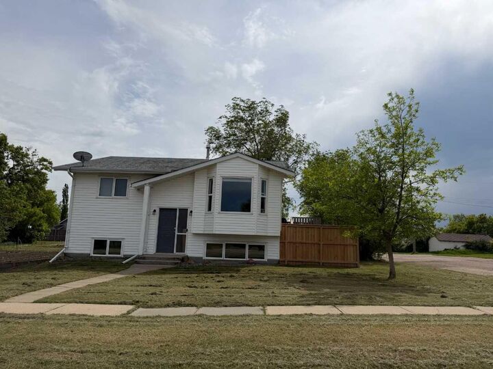 5126 Norfolk Avenue — photo 1