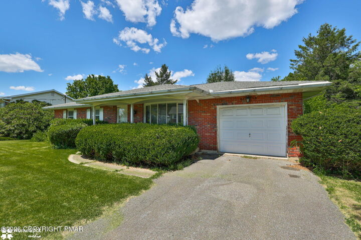 Property Photo:  2649 Northview Avenue  PA 18045 