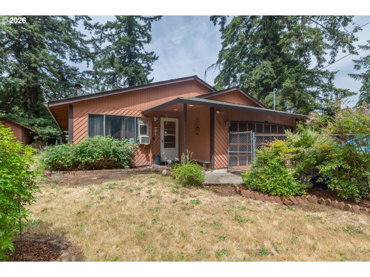 Property Photo:  3021 SE 129th Ave  OR 97236 